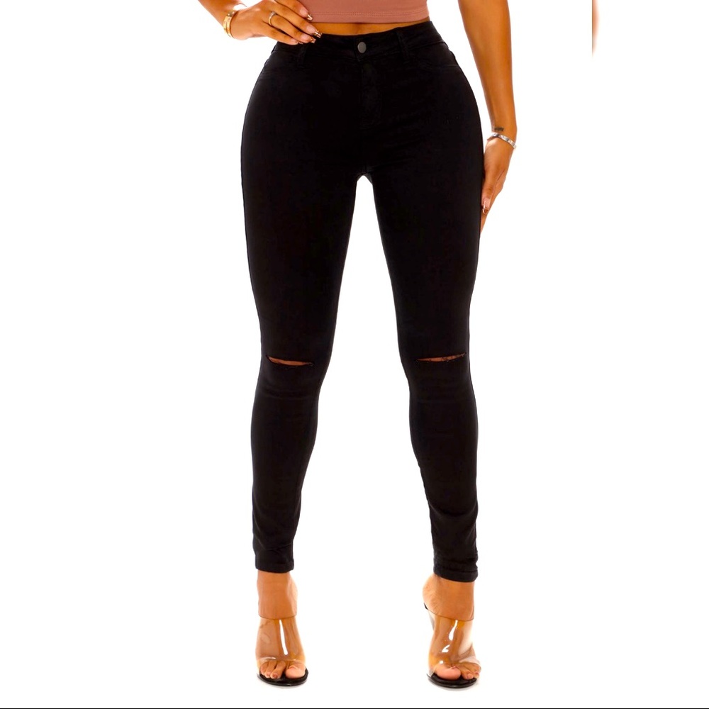 Fashion Nova Canopy Jeans
